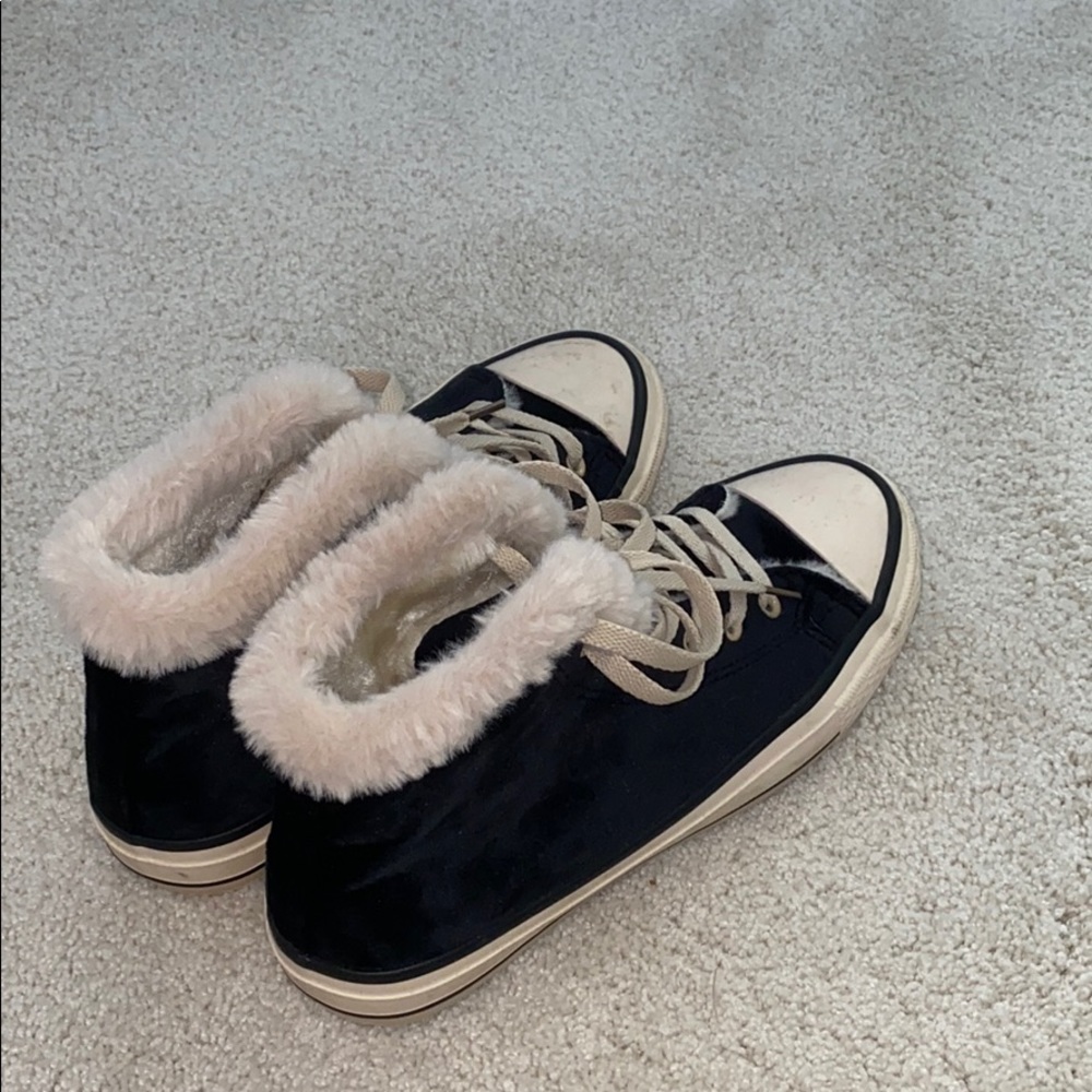 High tops with fur